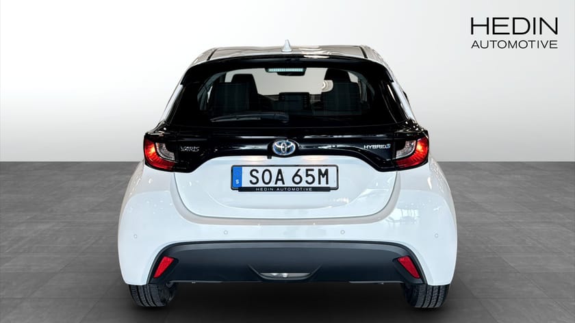 Bild 4 av Toyota Yaris Hybrid Automat Backkamera M-värmare