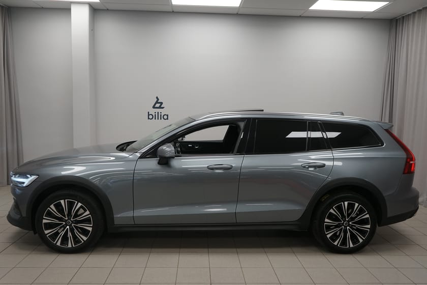 Bild 2 av Volvo V60 Cross Country D4 AWD Advanced Edt | Drag | HarmanKardon |