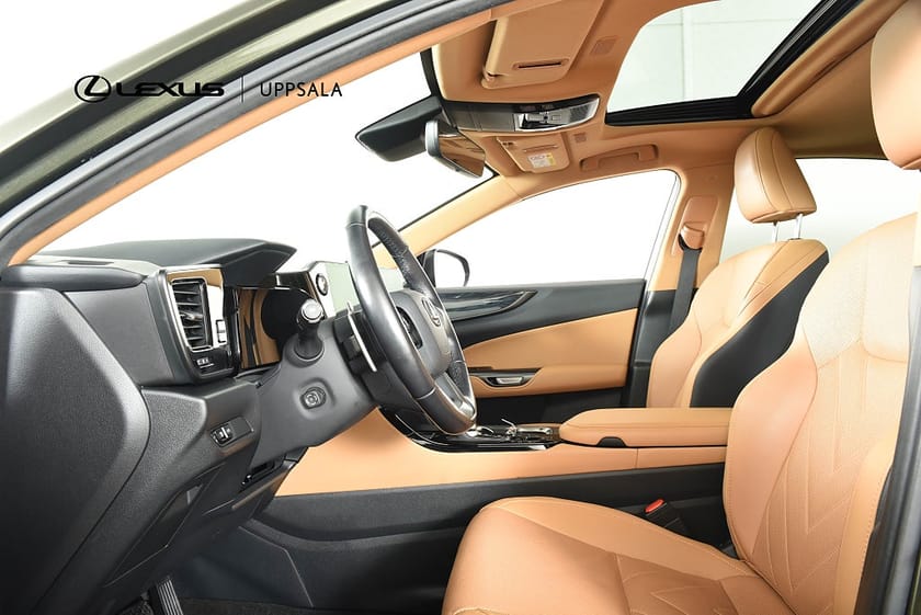 Bild 5 av Lexus NX 450h+ NX450H+  Executive Teknikpaket Taklucka Plug-In