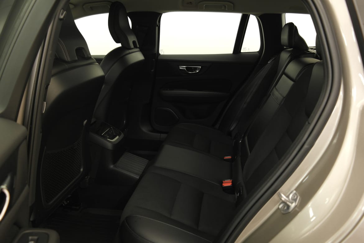 Volvo V60 2020 - miniatyr 14