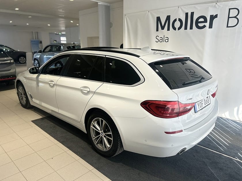 Bild 5 av BMW 520d xDrive Touring 520 D 190hk Panorama|Dragkrok|B-Kamera
