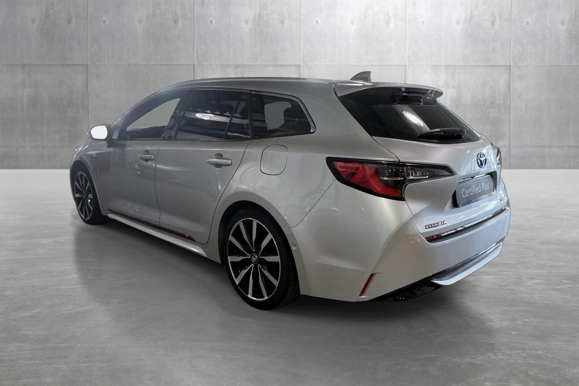 Toyota Corolla Touring Sports Hybrid e-CVT, 184hp, 2019