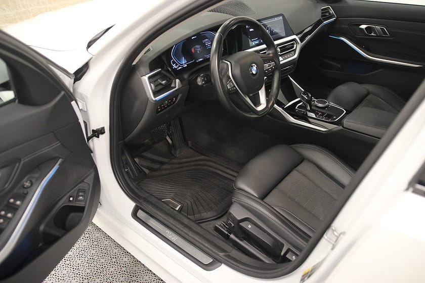 Bild 2 av BMW 330e Touring Plug in 292HK Sportline