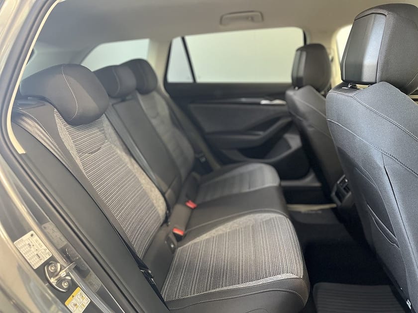 Bild 4 av Škoda Superb Kombi Skoda COMBI Selection 1,5 TSI DSG KAMPANJBIL fr.3998 kr/mån!