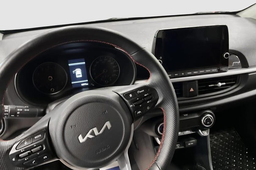 Bild 2 av Kia Picanto GT Line 100Hk, Vinterhjul