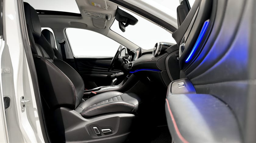 Bild 3 av MG EHS PHEV Plug In Hybrid LUXURY /  Privatleasa fr 3995:-/mån