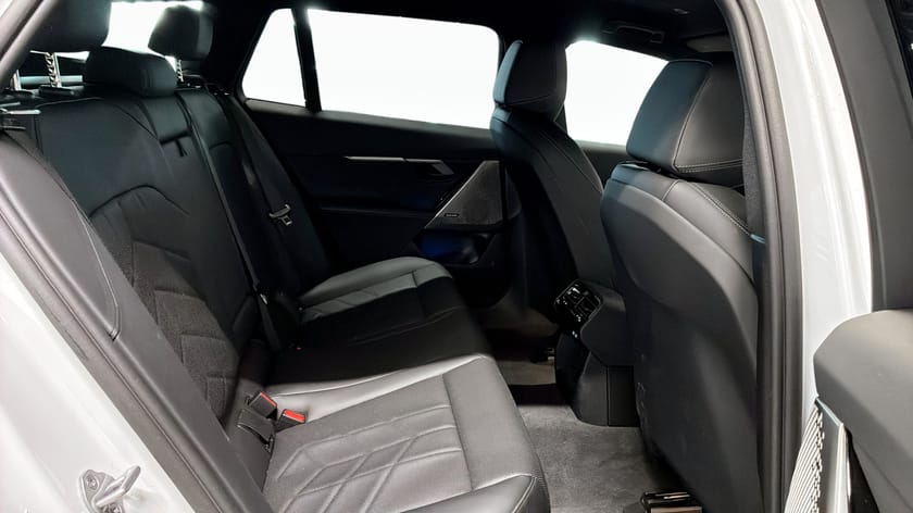 Bild 5 av BMW 530e xDrive Touring M Sport Drag Driving Ass Plus