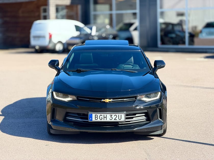 Bild 3 av Chevrolet Camaro 2.0 T Hydra-Matic Taklucka B-Kamera Navi Skinn Bose