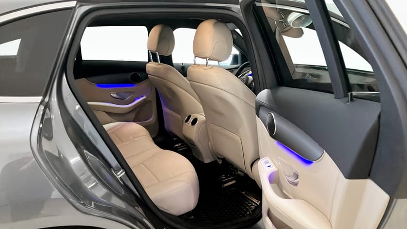 Bild 5 av Mercedes-Benz EQC 400 4MATIC 4 MATIC / Drag / Adaptiv