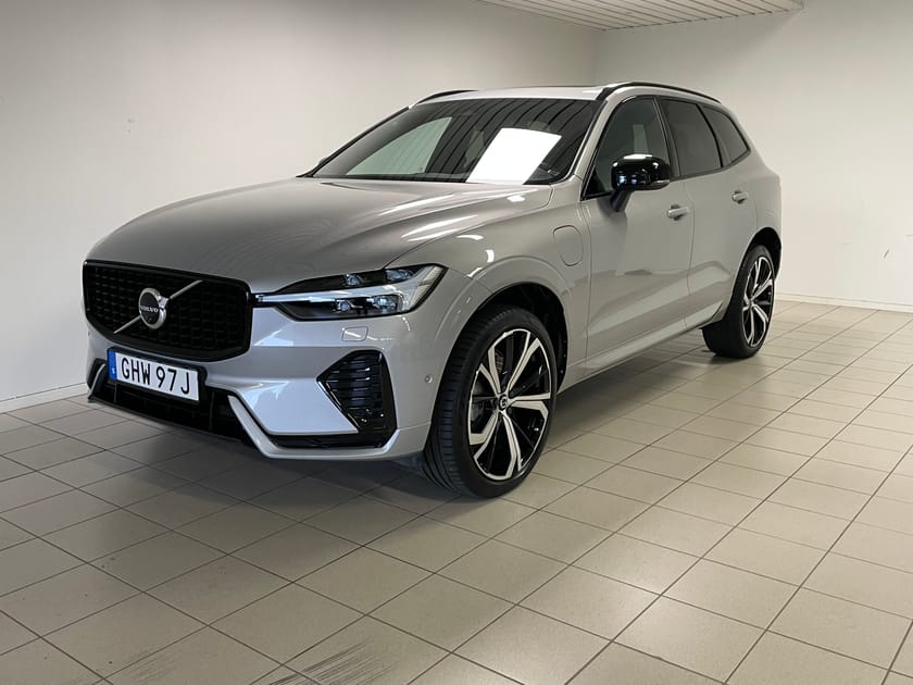 Bild 1 av Volvo XC60 Recharge T6 R-Design Drag 360 Kamera Panorama Google