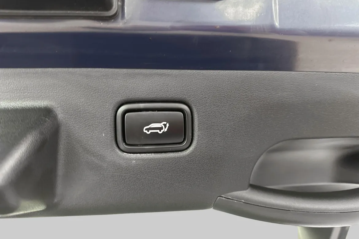 picture of a car