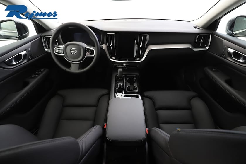 Bild 2 av Volvo V60 T6 Plus Bright Nordic Edition