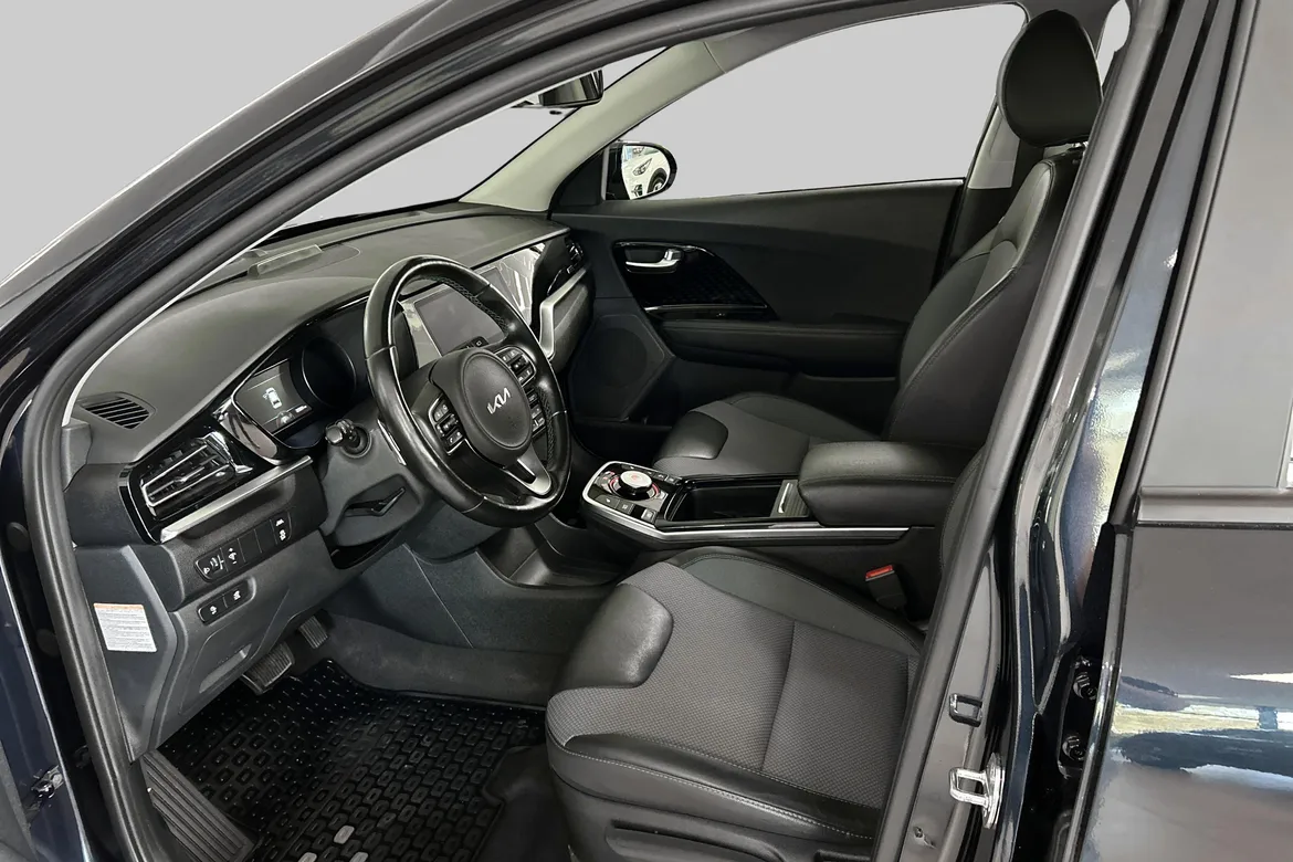 picture of a car
