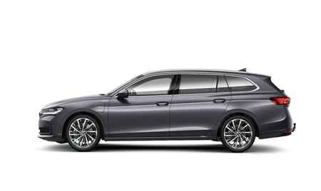 Škoda Superb iV Kombi L&K Laddhybrid lagerbil direkt leverans!