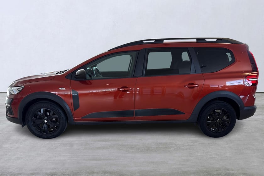 Bild 2 av Dacia Jogger 7-sätes TCe 110 extreme 7 platser
