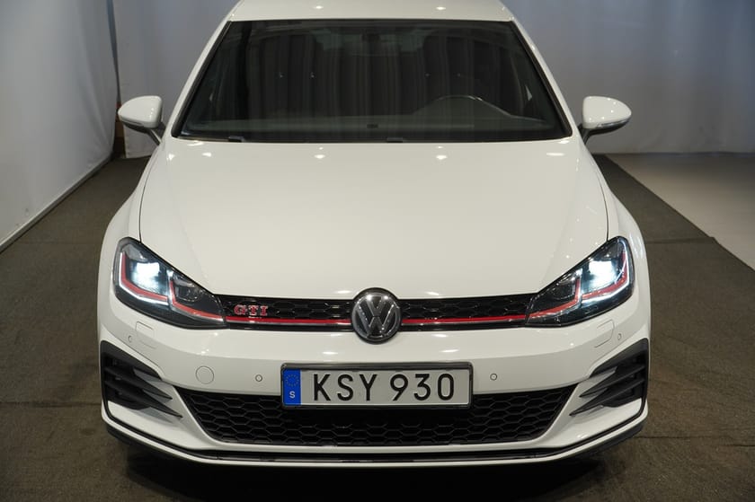 Bild 3 av Volkswagen Golf  GTI Performance 2.0 TSI 245HK DSG BACKKAMERA KLIMA