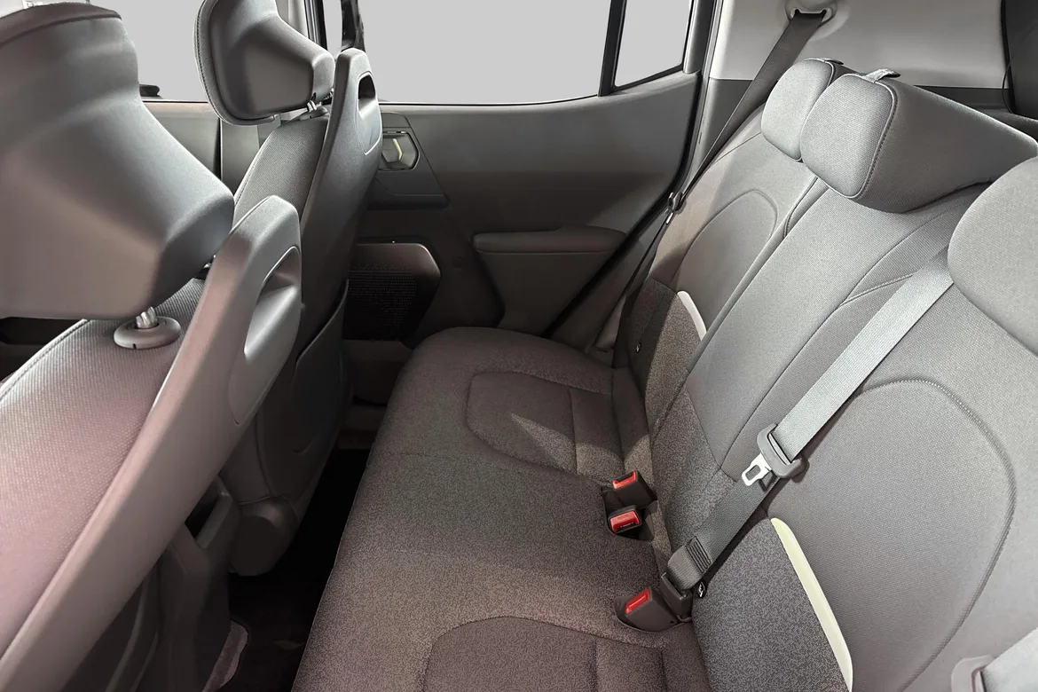 picture of a car