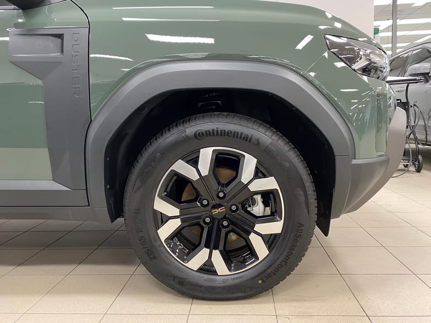 Bild 4 av Dacia Duster 4x4 mildhybrid 130 Extreme Privatleasing 3553/36mån