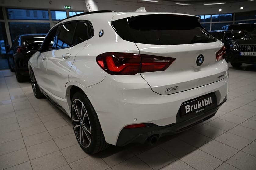 Bilde 3 av BMW X2 xDrive25e 