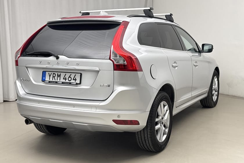 Bild 3 av Volvo XC60 D3 2WD (150hk) Classic Momentum Värmare