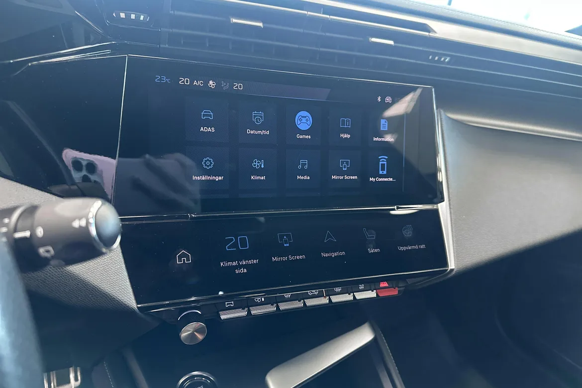 picture of a car