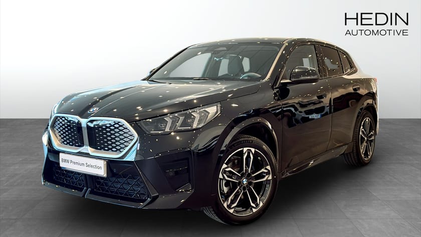 Bild 1 av BMW iX2 xDrive30 M sport, Dragkrok, Rattvärme
