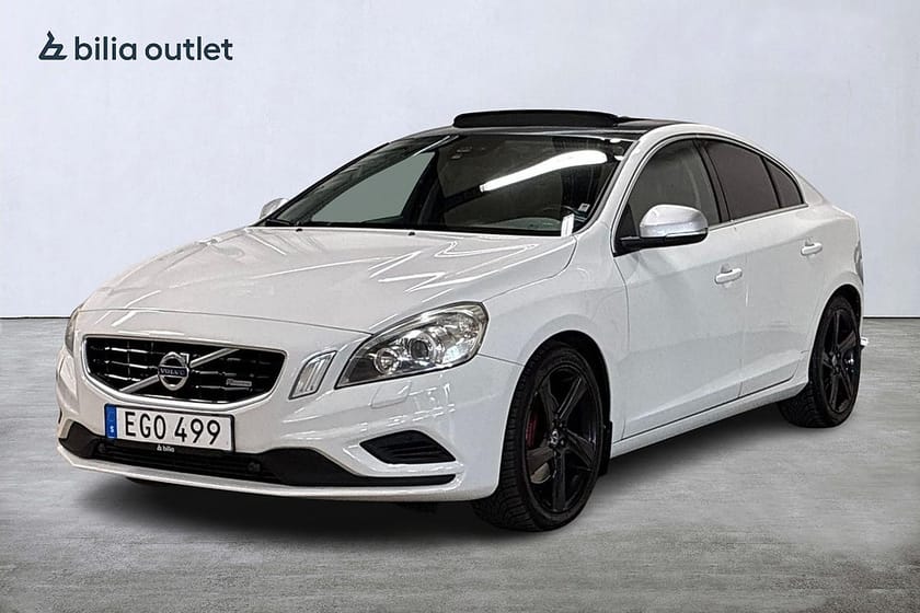 Bild 1 av Volvo S60 D5 aut R-Design 215hk Takl Navi Backkamera KamremBytt