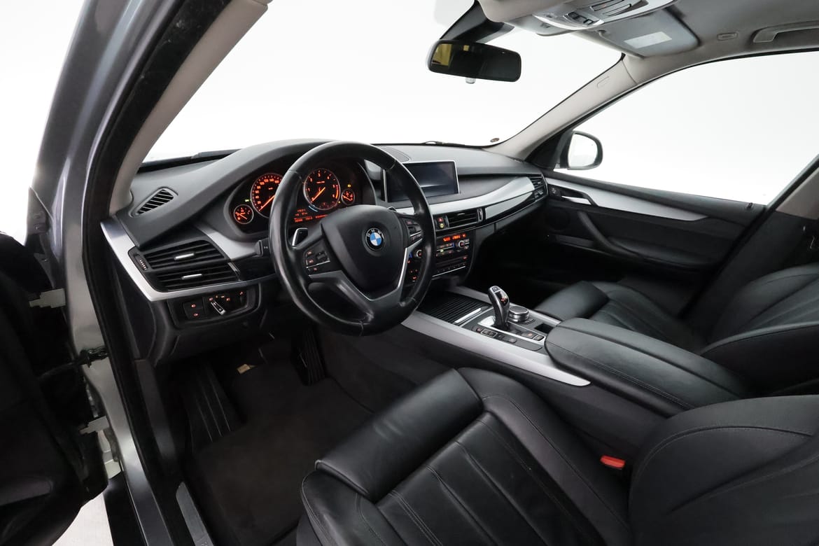 BMW X5 2018 - miniatyr 7