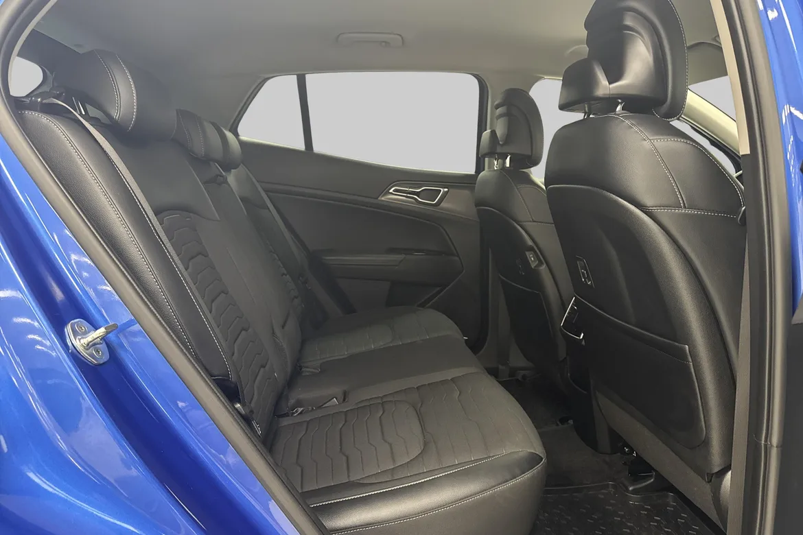 picture of a car