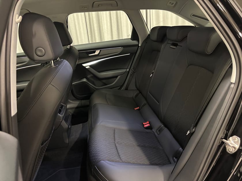 Bild 5 av Audi A6 allroad quattro 40 TDI quattro Svart Optik