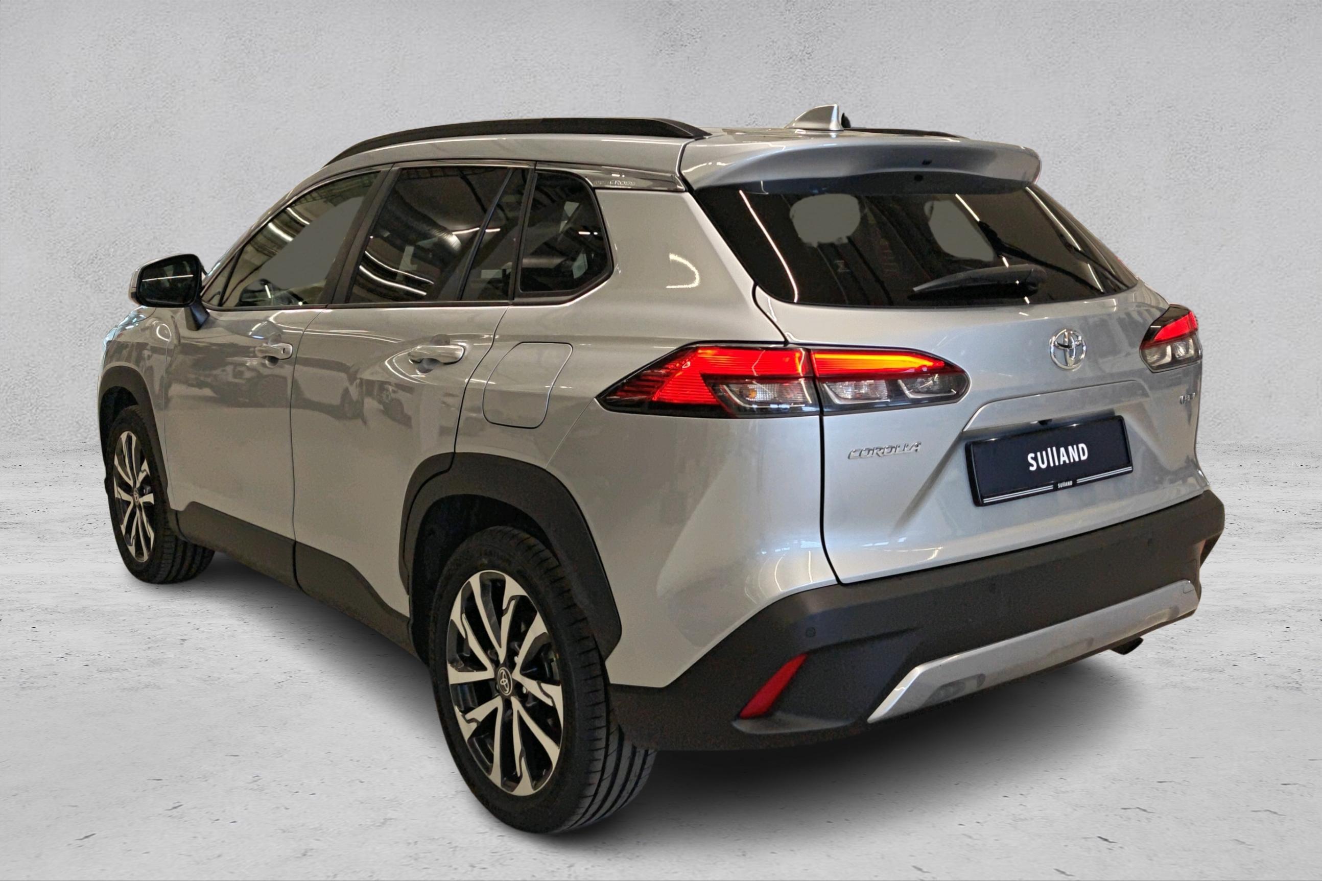 Thumnail bilde 2 av Toyota Corolla Cross Hybrid AWD-i
