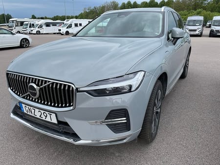 Volvo XC60 T6 Recharge Core Bright plug in AWD 350HK 4x4 Panorama