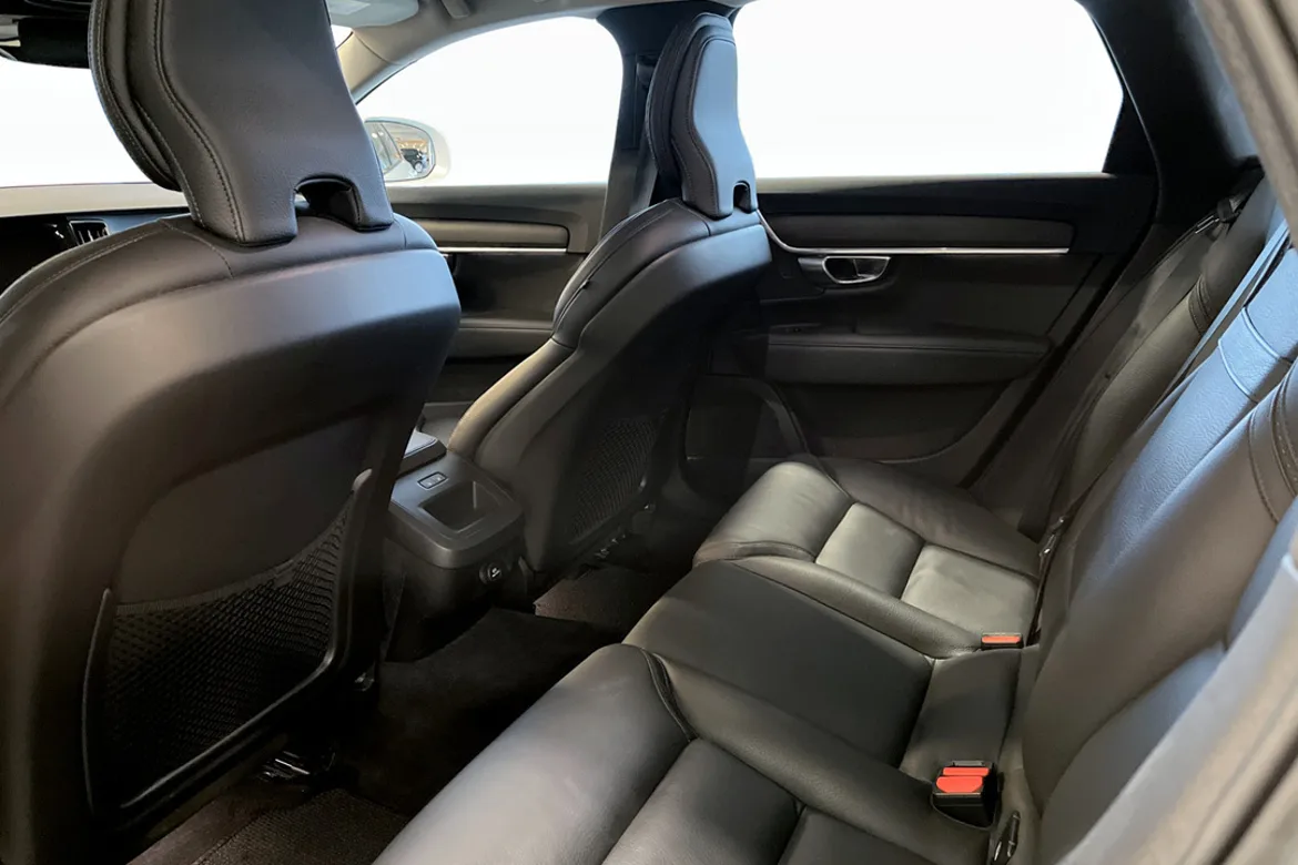 Volvo V90 Cross Country