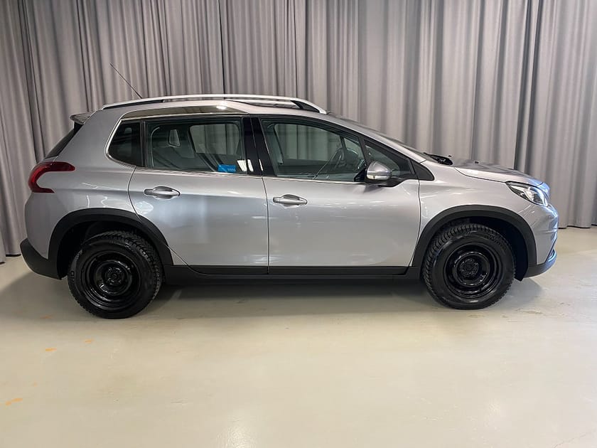 Bild 3 av Peugeot 2008 Allure 110hk Manuell. Panorama, CarPlay