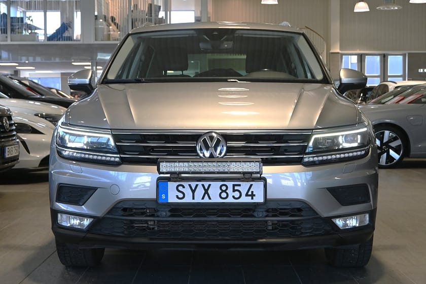 Bild 5 av Volkswagen Tiguan 2.0 TSI BMT 4Motion Executive Drag Värmare Adaptiv fart