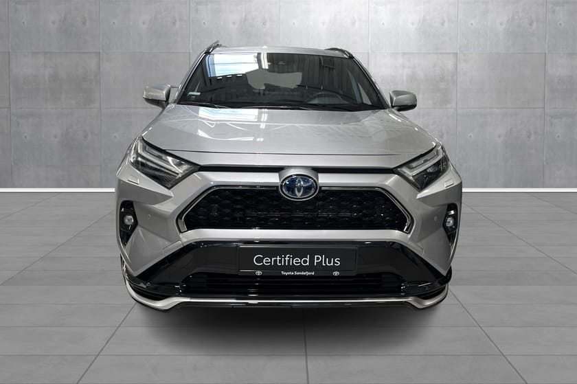 Bilde 3 av Toyota RAV4 Plug-in Hybrid 2.5 Active Tech AWD,Rentekamp 6.25% med 35% EK