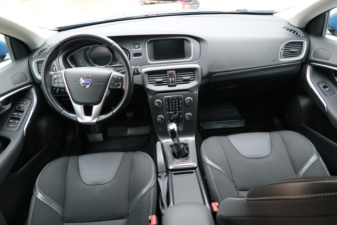 Volvo V40 2015 - miniatyr 6