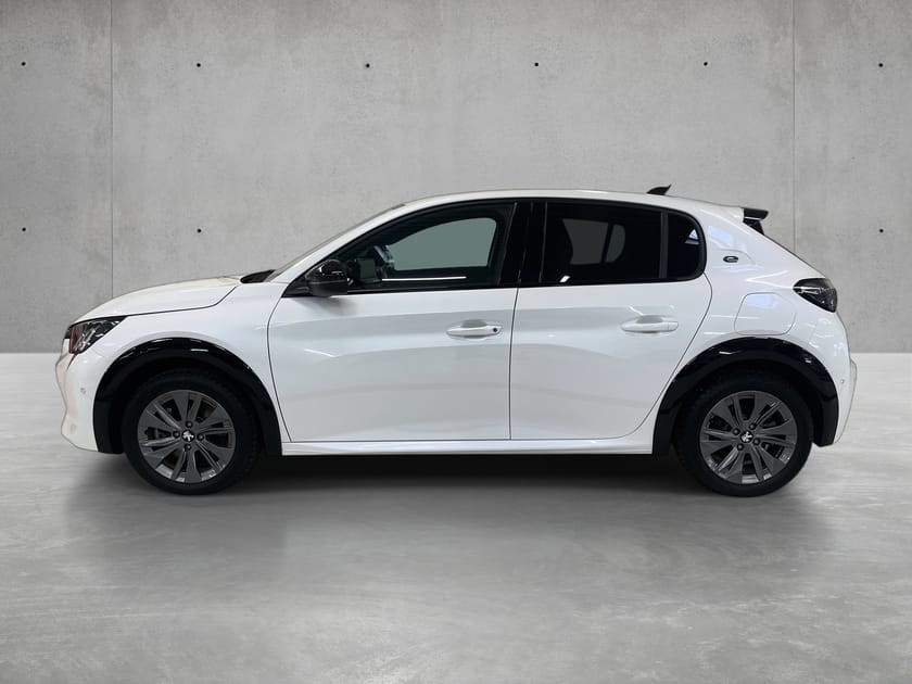 Bilde 2 av Peugeot e-208 GT   Adaptiv cruise/Keyless/Navigasjon/R.kamera