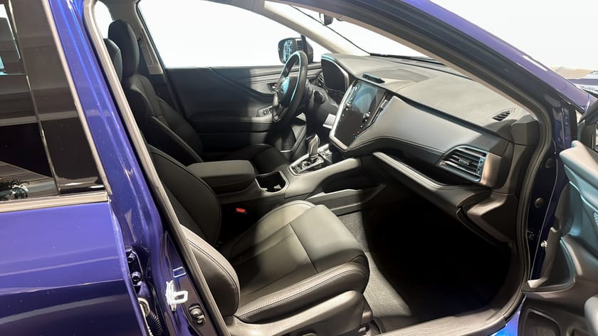 Bild 3 av Subaru Outback X-Fuel Limited, Vinterhjul och dragkrok ingår!