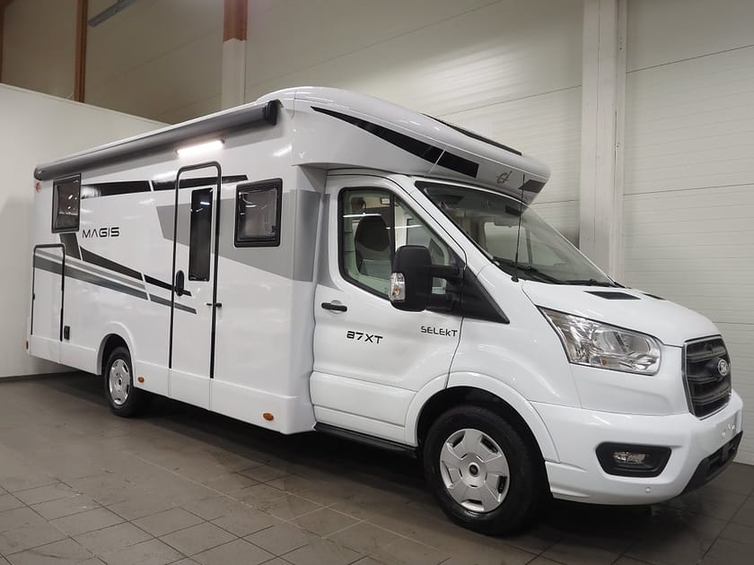 Bild 2 av Caravans International Campervan Ford Ci Magis 87 XT DEMOUTFÖRSÄLJNING I Face to Face I AUT I Långbäddar