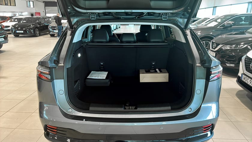 Bild 5 av MG HS PHEV LUX 1.5T AT (BLACK)