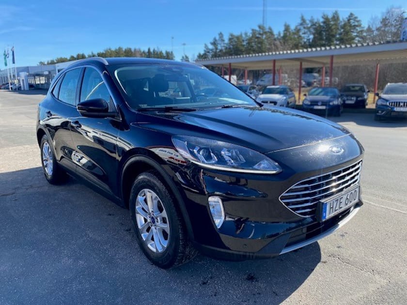 Bild 2 av Ford Kuga Plug-In Hybrid E-CVT, 225 hk, moms