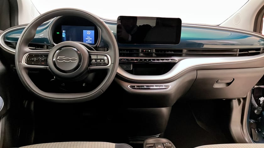 Bild 4 av Fiat 500e 118hk, 42kwh, icon, Basic, Android auto