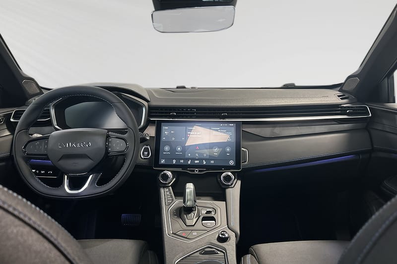 Lynk & Co 01 PHEV