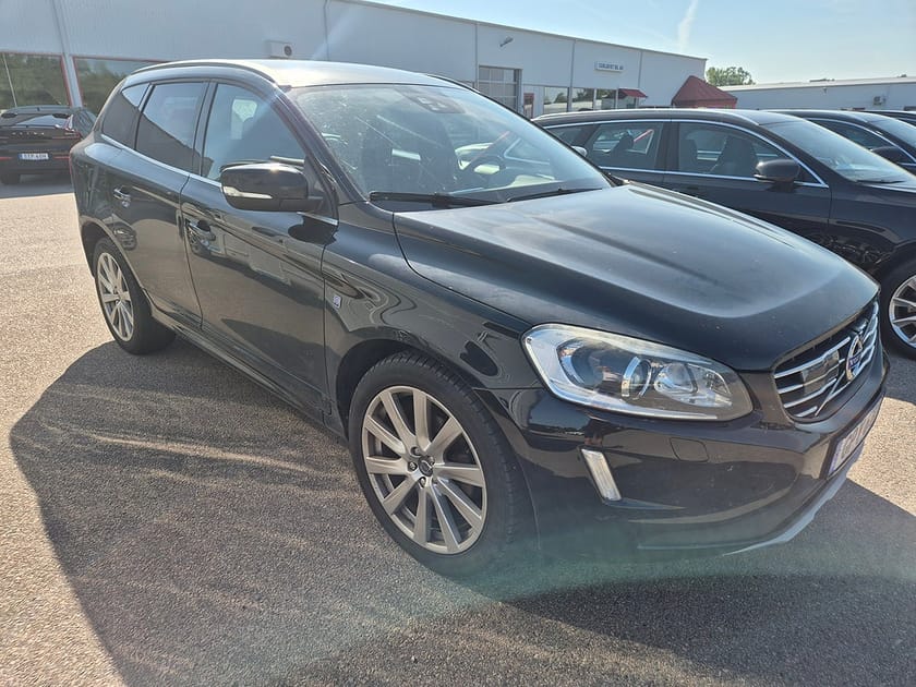 Bild 2 av Volvo XC60 AWD D4 Ocean Race 190HK 4x4 Läder