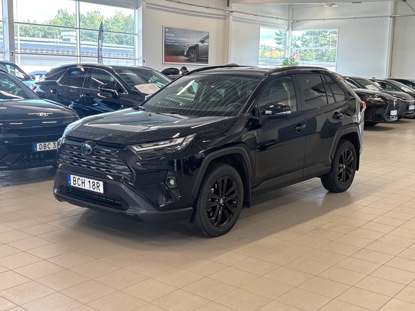 Bild 1 av Toyota RAV4 Hybrid AWD-i 2,5 AWD Executive Vinterhjul Dragkrok