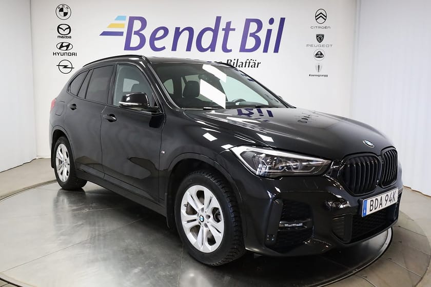 Bild 1 av BMW X1 xDrive25e M Sport / Glastak/El-stolar