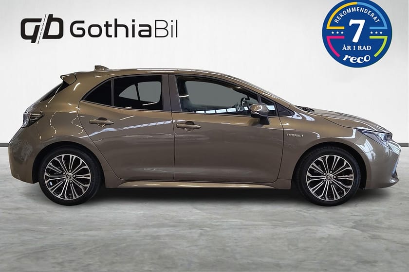 Bild 3 av Toyota Corolla Hybrid e-CVT Style Teknik Paket Ny Servad Ny Besiktigad