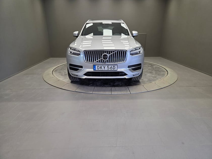 Bild 2 av Volvo XC90 7 Säten Inscription / / Dragkrok / Värmare