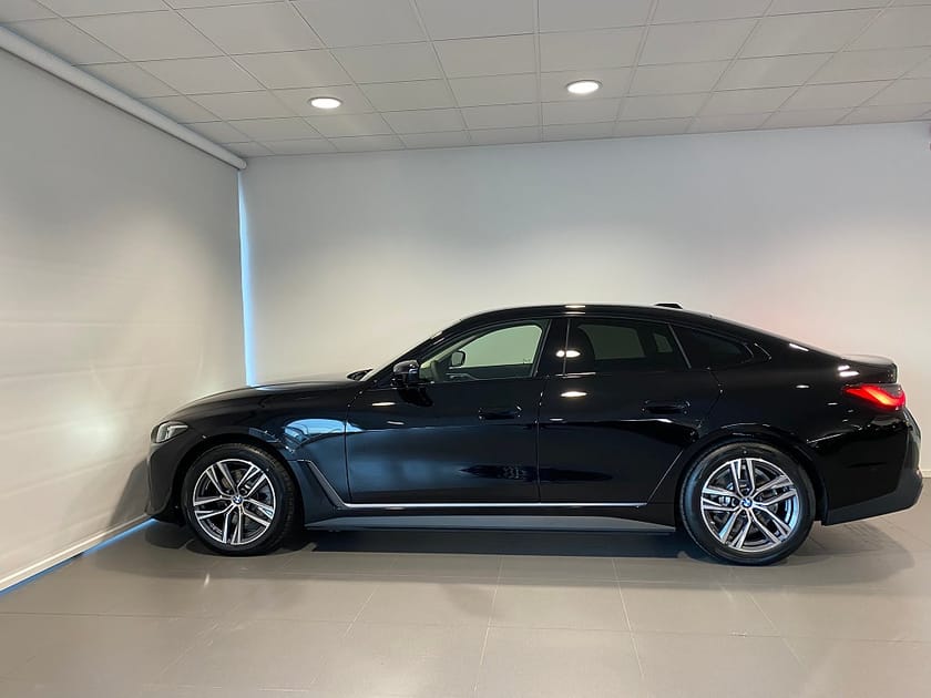 Bild 2 av BMW i4 eDrive40 Gran Coupé Rattvärme Adaptiv Farthållare